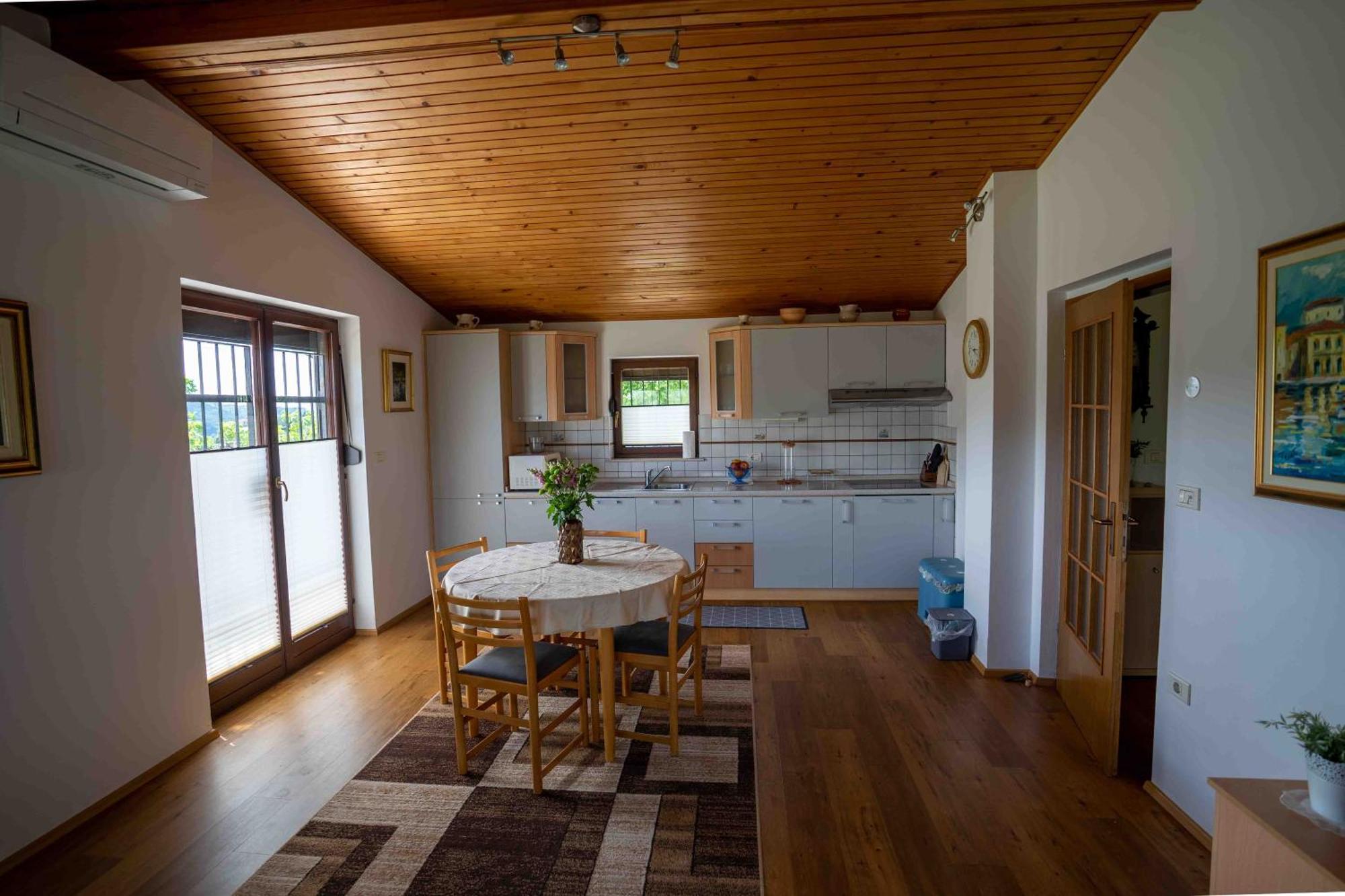 Apartment Lidija *